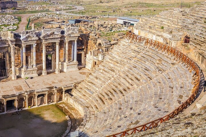 Day Tour to Pamukkale from/to Istanbul