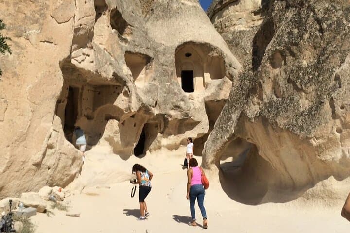 Day Trip to Cappadocia from/to Istanbul with FLIGHT+LUNCH