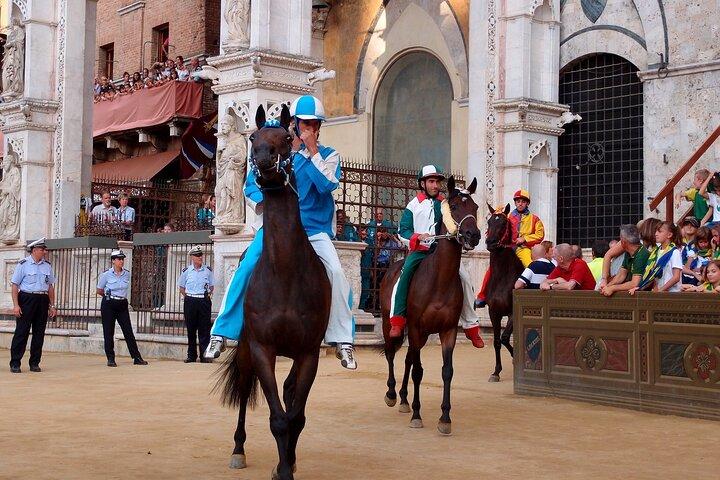 Excursión privada de un día a Siena, San Gimignano y Chianti desde Florencia
