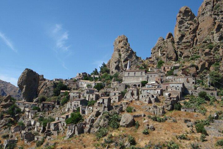 Guided Tour around Calabria, Italy