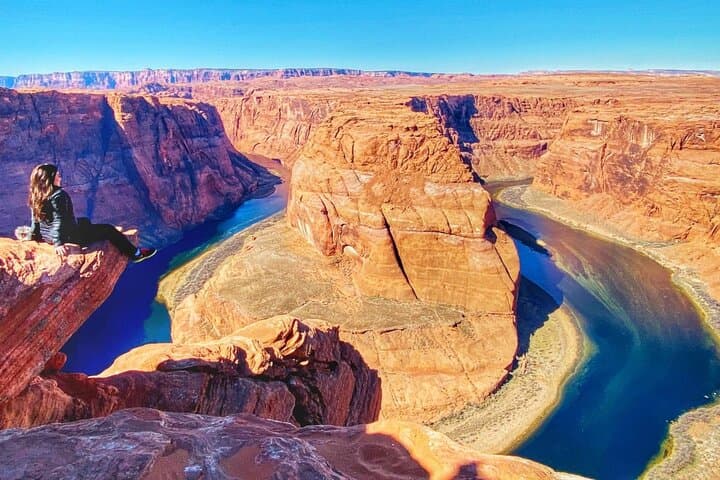Small-Group Lower Antelope Canyon & Horseshoe Bend Tour w/ Lunch