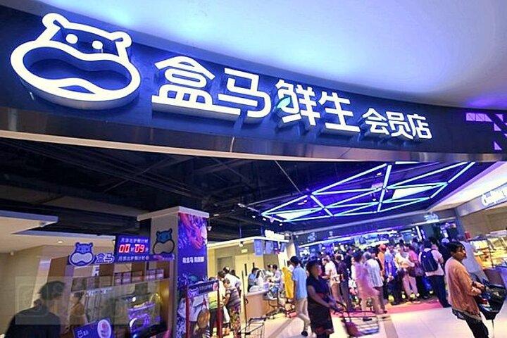 柔軟な上海のハイライトを備えたZhujiajiao Water Townへのプライベート日帰り旅行