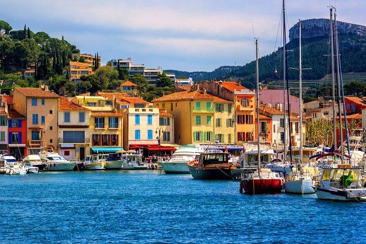5-Hour Private Sightseeing Tour van de Provence vanuit Marseille in luxe auto