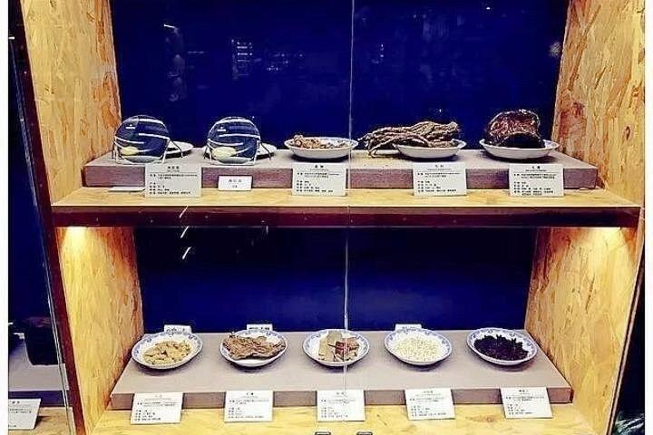 プライベート一日ツアー：上海フレキシブル特殊美術館ツアー