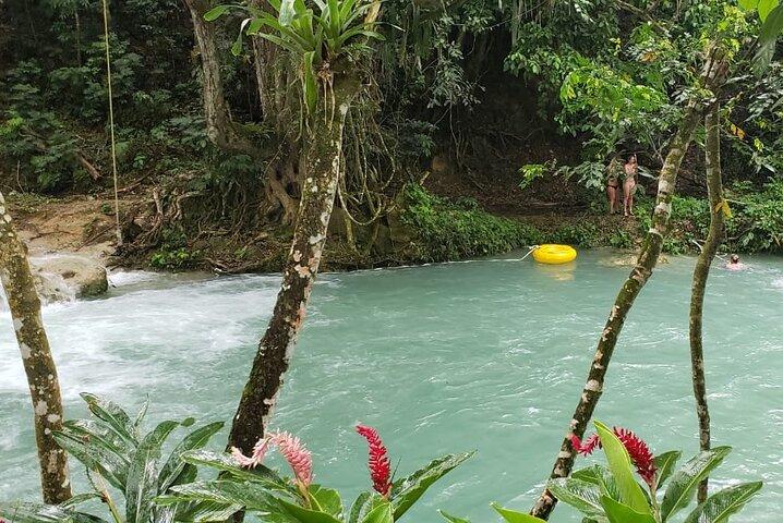 Excursiones a Blue Hole Jamaica desde Montego Bay