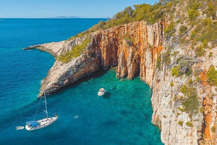 Hvar und Red Rocks - Private Bootstour von Split oder Trogir