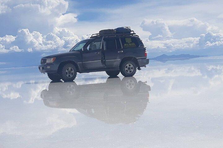 Salar de Uyuni med logi - 2 hela dagar - Med mindre laguner