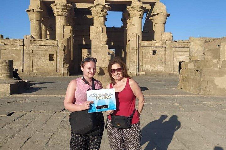 ルクソールからアスワンへの 4 泊 5 日間のナイル クルーズ旅行