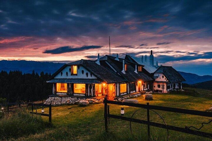 Hiking thought the best mountain villages in Romania-Private tour from Brasov
