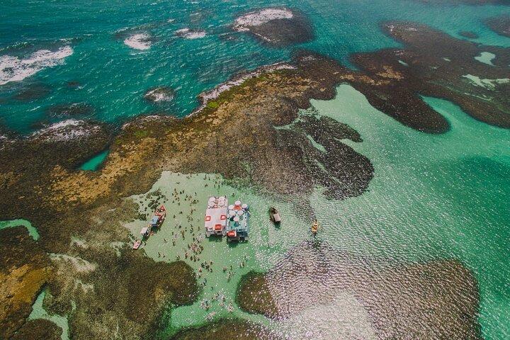 Excursion en catamaran aux piscines naturelles de Seixas
