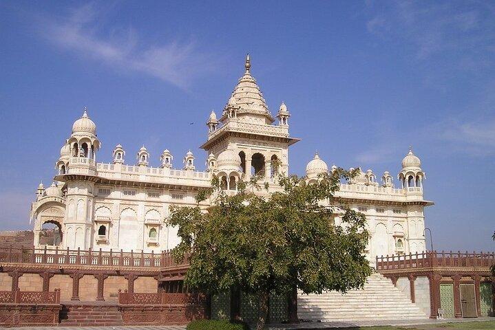 Jodhpur og Udaipur - En fire dages udflugt fra Jaipur med privat overførsel