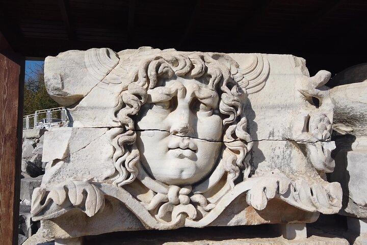 Tour privado de 5 días por el oeste de Turquía (Troy-Pergamon-Ephesus-Didyma-Pamukkale)