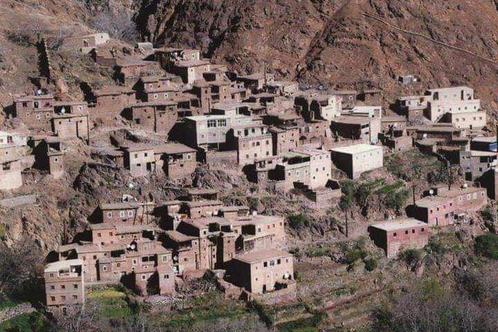 Atlas Mountains Guided Tour with lunch from Marrakech