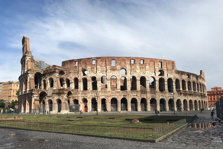 Tour a pie por el Coliseo, el Foro Romano y la Colina Palatina