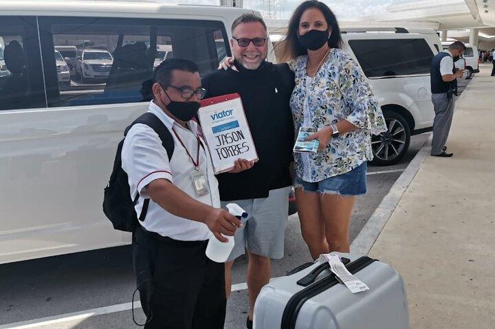 カンクン国際空港発ウェスティン リゾート & スパ行き 4 ～ 10 名様の往復