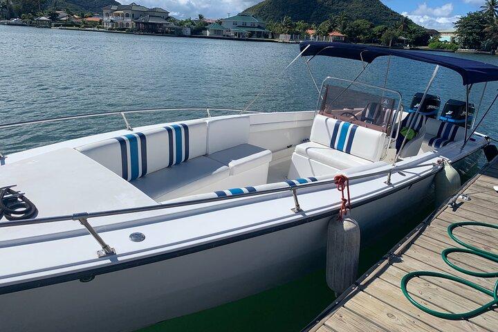 セントルシア・プライベート・サンセット・クルーズ-マリゴット湾とロドニー湾