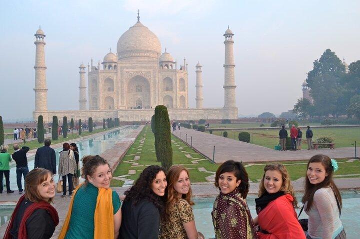 Transfer von Agra nach Flughafen Delhi