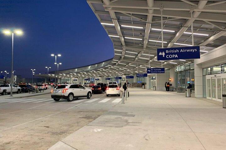 11 Passagier Executive Van: New Orleans Flughafen oder Hotel Transfer
