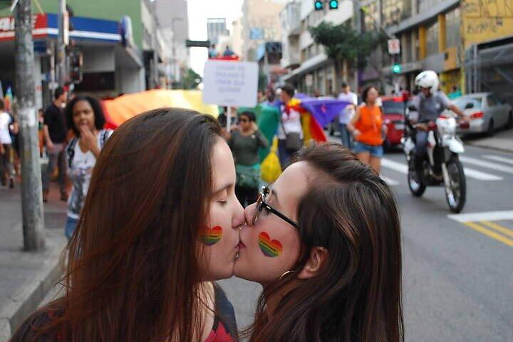 LGBTQIA+ プライベート ツアー: 地元のゲイフレンドリー ガイドと一緒にサンパウロを探索