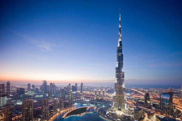 Genießen Sie Burj Khalifa mit Abendessen in einem der Tower-Restaurants