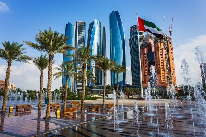 Abu Dhabi Premium Guided City Tour with Lunch Included