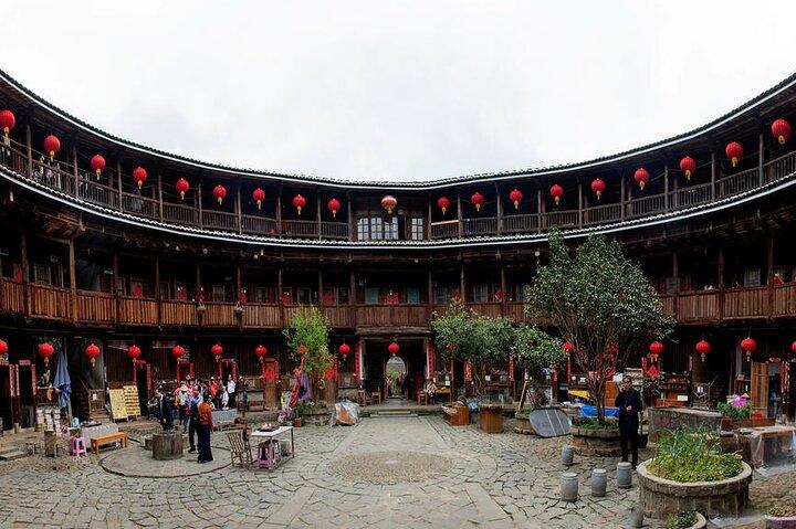 2-tägige private Besichtigungstour zu den Highlights der Stadt Xiamen und dem Toulou Cluster