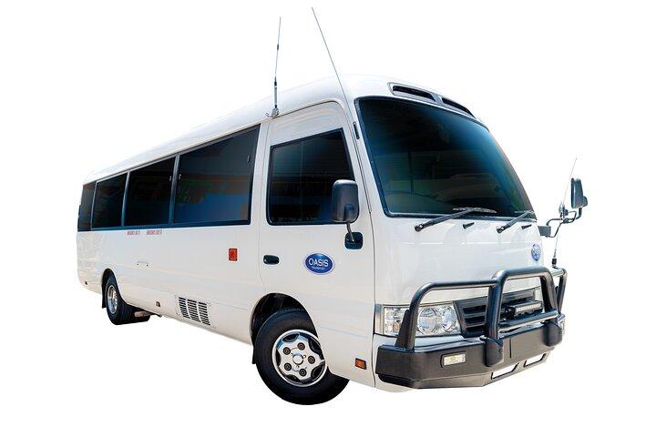 Företagsbuss, Privat busstransfer. Cairns City - Cairns flygplats.
