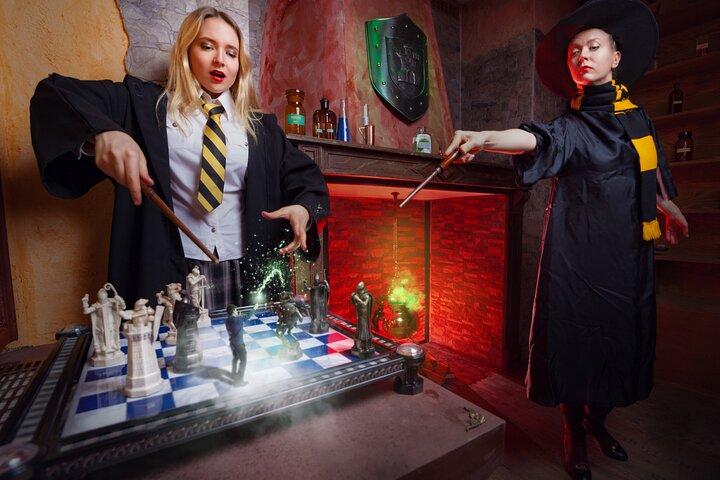 Juego de escape de la escuela mágica de Prague Wizard Experience