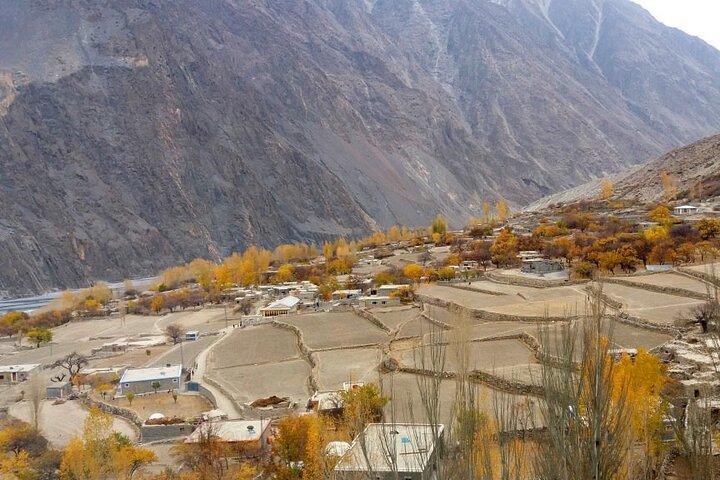 Tour d'automne de Hunza