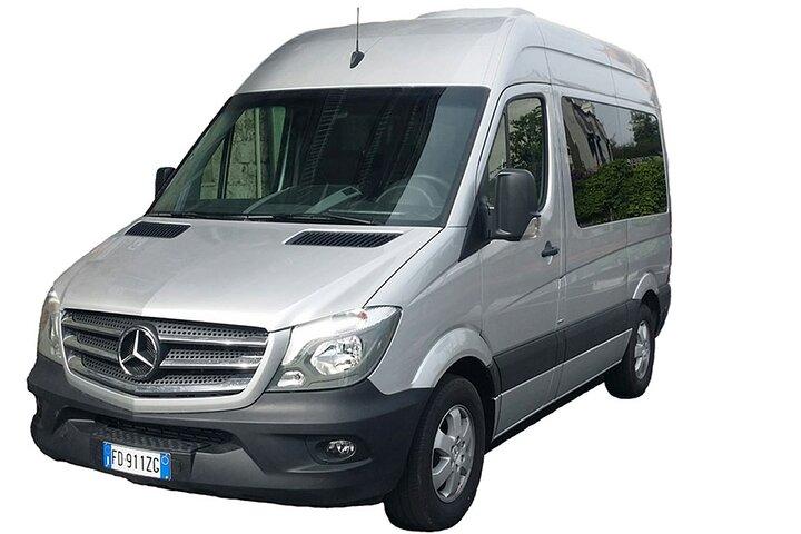 Shared Shuttle Transfer from Naples Airport to Naples City Center
