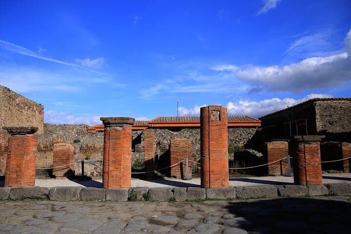 Tour of Pompeii with Skip the Line Tickets & Exclusive Guide