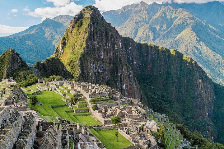 4 - Day | Cusco | MachuPicchu | Rainbow Mountain |