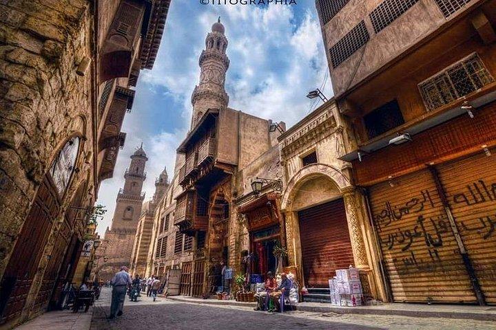 イスラムとキリスト教のカイロのサイトへの1日ツアー