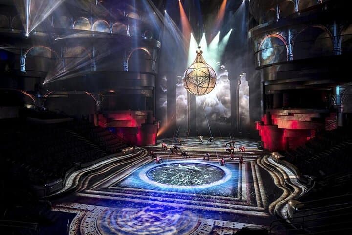 La Perle by Dragone Ticket with a roundtrip transfer from Dubai