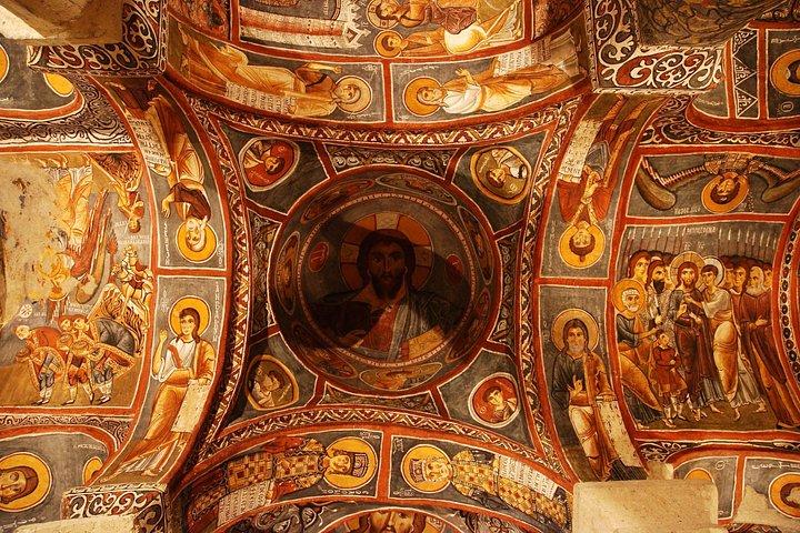 2 Days 1 Night Cappadocia Tour from Istanbul by Plane With Optional Balloon Ride