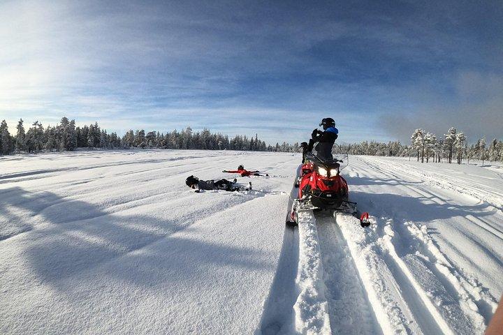 3-Hour Snowmobile Adventure in Rovaniemi (Private)