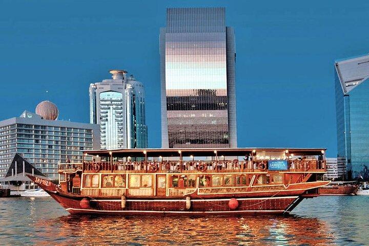 Dîner croisière sur la crique de Dubaï avec transfert