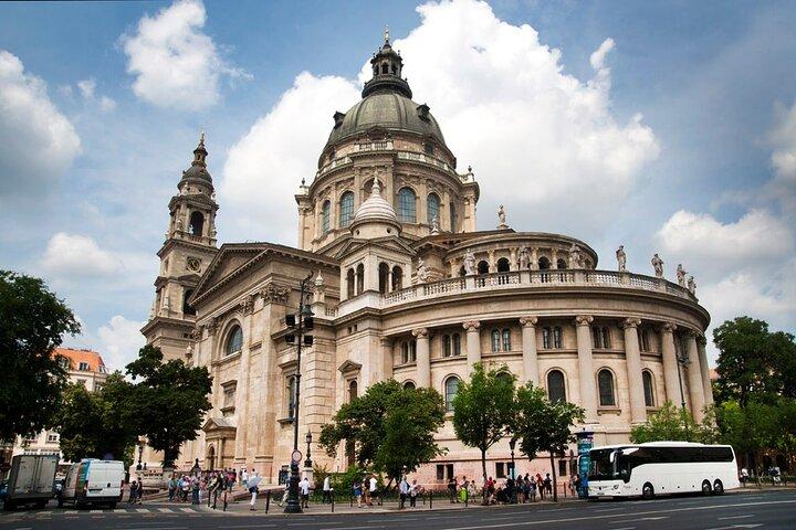 Budapest Privat heldagstur med sightseeing eller bil
