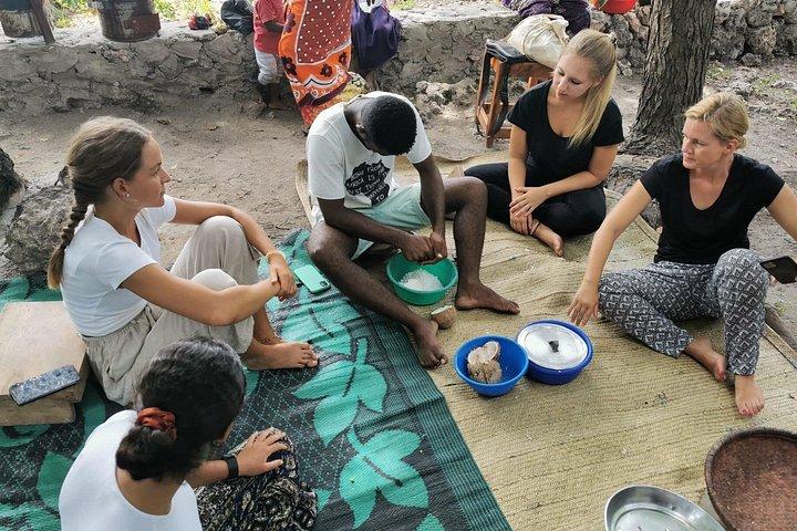 Spice tour and cooking class (local food)