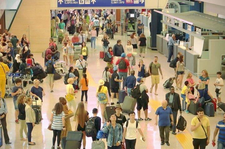 Trasferimento privato dall'aeroporto all'hotel a Roma