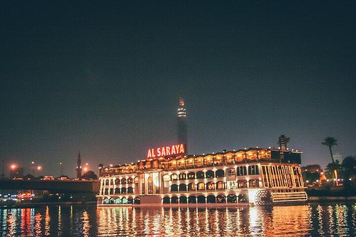 Cairo Dinner Cruise auf dem Nil mit Unterhaltung