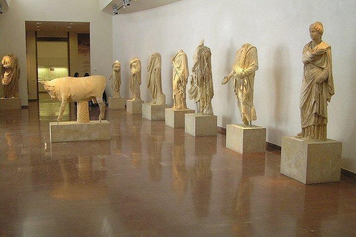ギリシャの古代メッセネとオリンピアの 2 日間ツアー