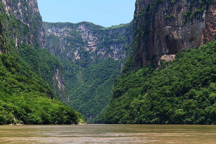 Viewpoints Cañon Del Sumidero And Chiapa De Corzo