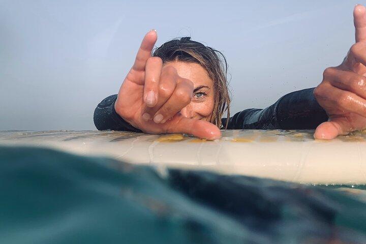 Surf Classes for Beginner and Intermediate (6 people instructor)