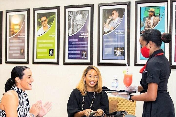クラブキングストンVIPラウンジ＆ノーマンマンリーでの優先入場