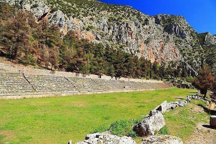 2-Day Private Tour to Delphi and Meteora from Athens