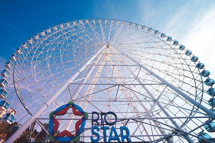 アクアリオ、博物館、オリンピコ大通り、観覧車、交通機関、ツアーガイド。
