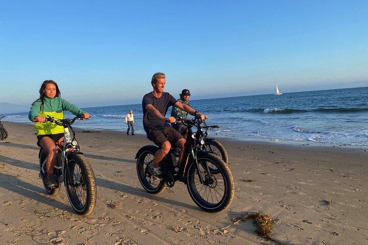City & Sand E-Bike Tour