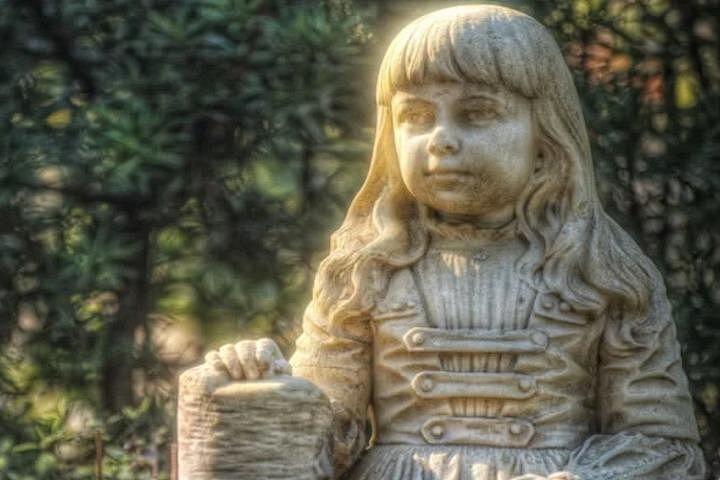 Savannah's Bonaventure Cemetery Tour