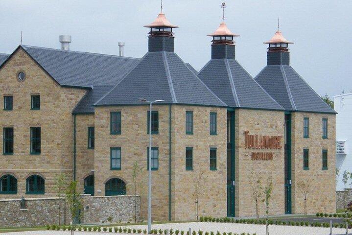 Tour privato di un'intera giornata di whisky da Dublino con Tullamore D.E.W.